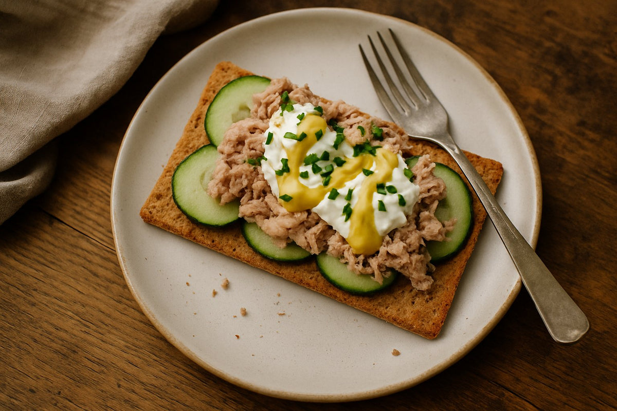Tonijn-komkommer crackers