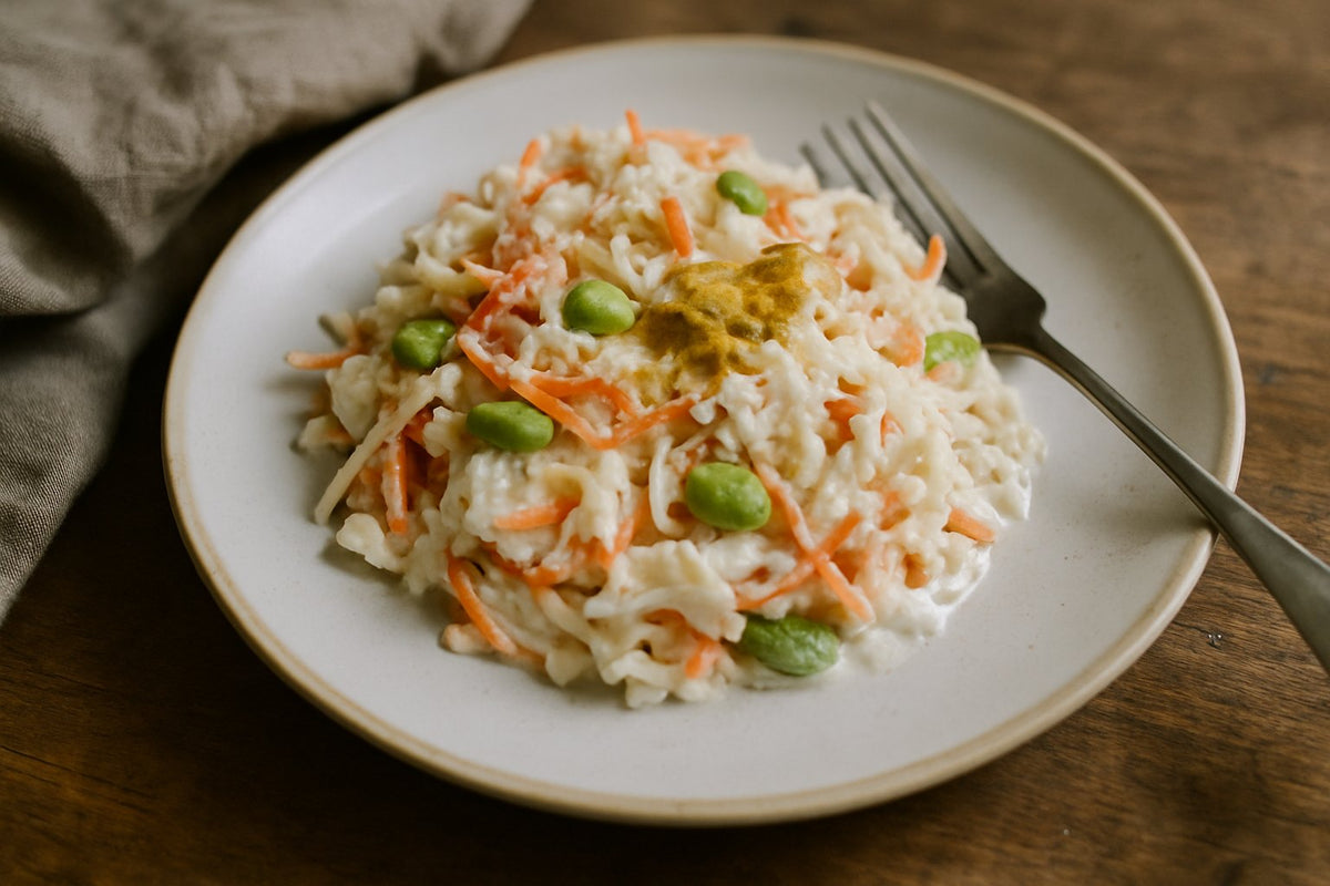 Eiweißreicher Coleslaw mit Joghurt-Dressing