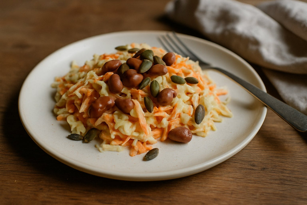 Coleslaw with brown beans and pumpkin seeds