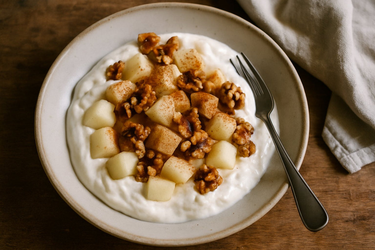 Yoghurtbowl met walnoot en peer